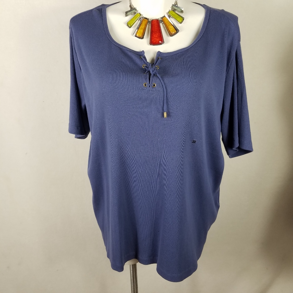 ANNEX Woman PLUS SIZE Women's 3X Blue Ribbed short
